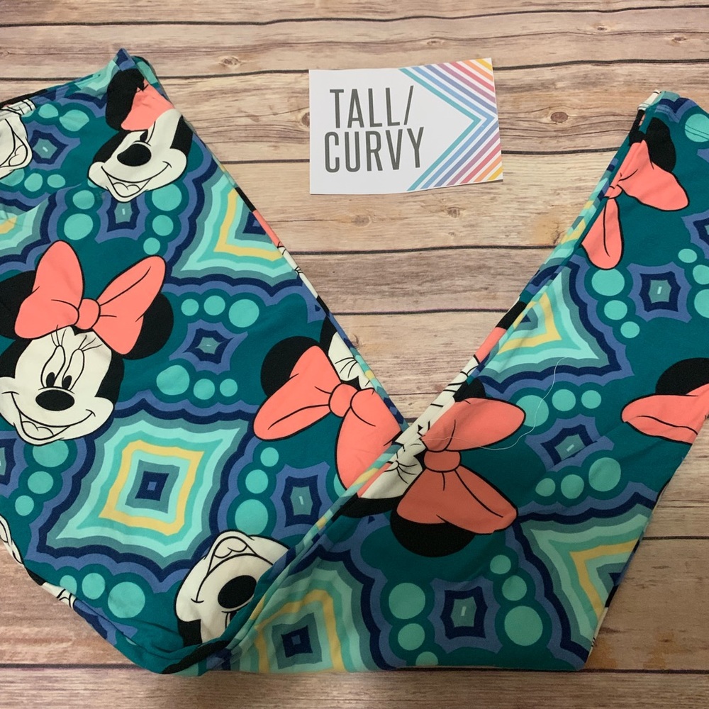 Disney LuLaRoe Tall&Curvy Leggings